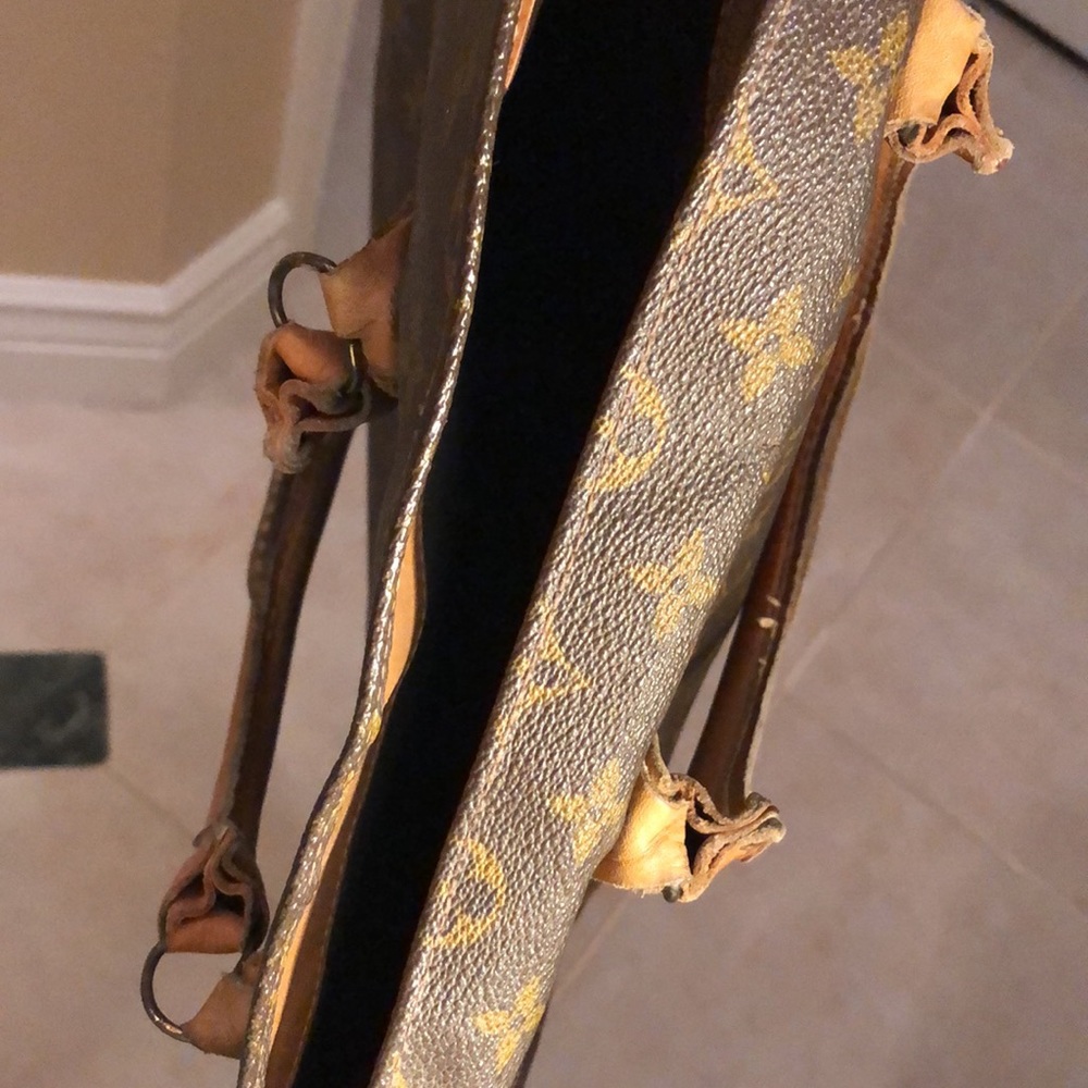 Vintage Louis Vuitton Monogram French country sac plat. A truly iconic bag - Picture 13 of 16
